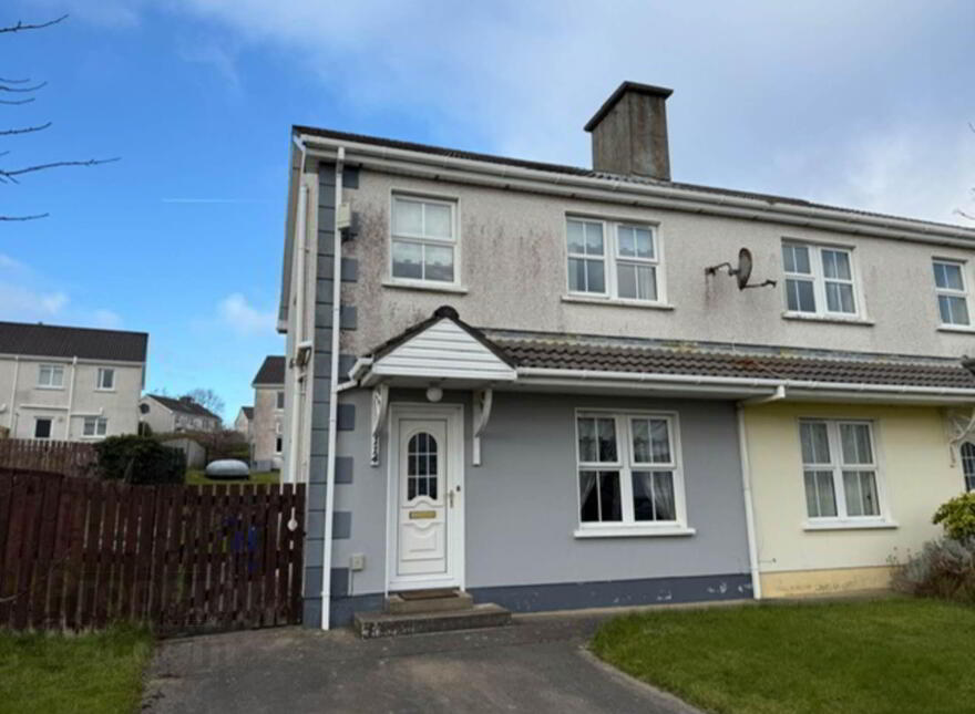 114 Meadow Hill, Kiltoy, Letterkenny, F92KHE2 photo