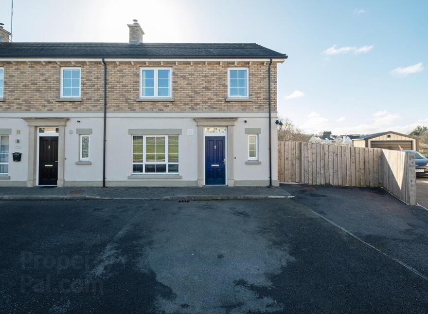 95 College Park Lane, Enniskillen, BT74 6GF photo