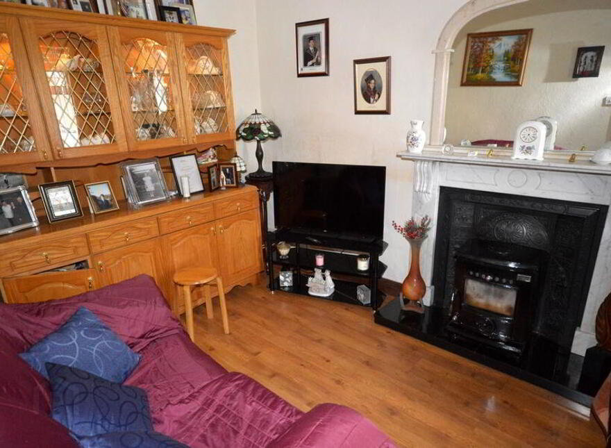 White Gables, Main Street, Dunkineely, F94YE22
