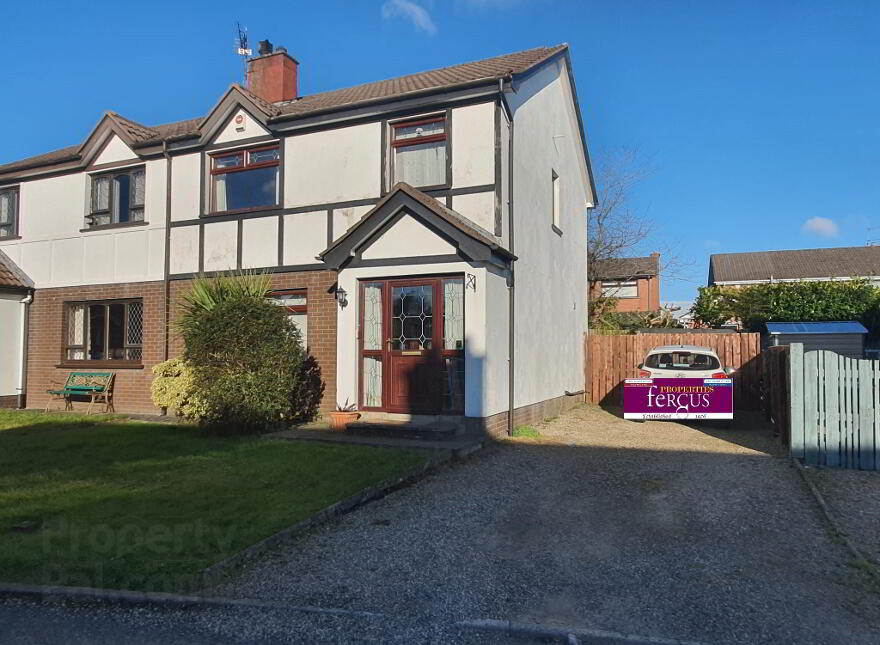 3 Windslow Grove, Carrickfergus, BT38 9BE photo