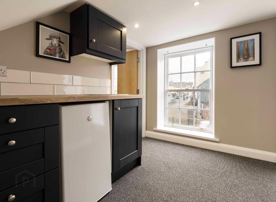 Wallace House Suites, Suite 2. 9a Church Square, Banbridge, BT32 4AS