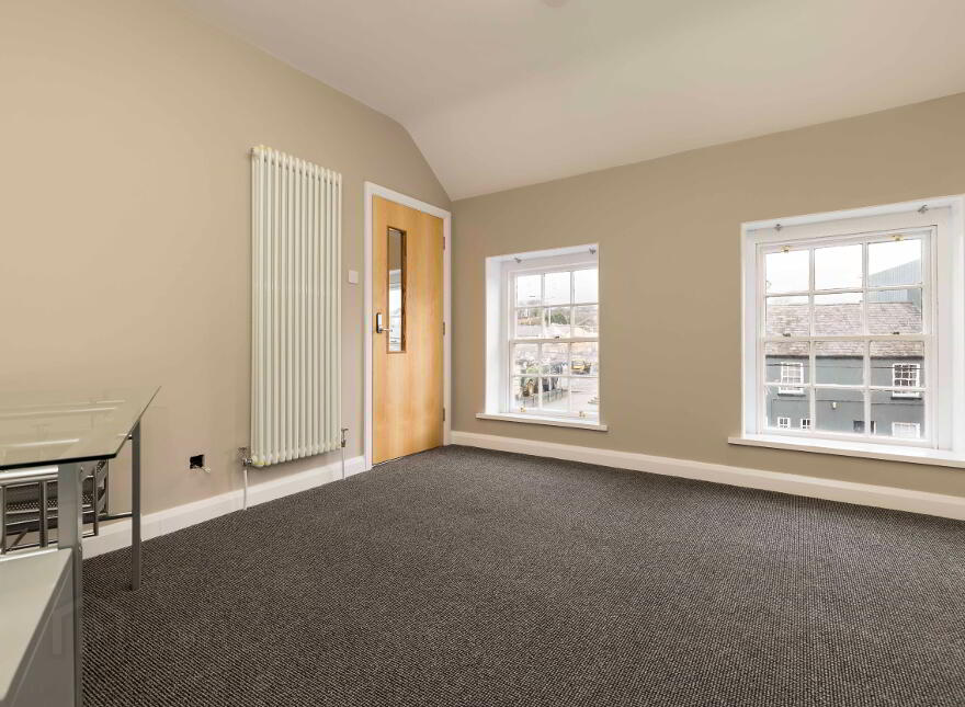 Wallace House Suites, Suite 5. 9a Church Square, Banbridge, BT32 4AS