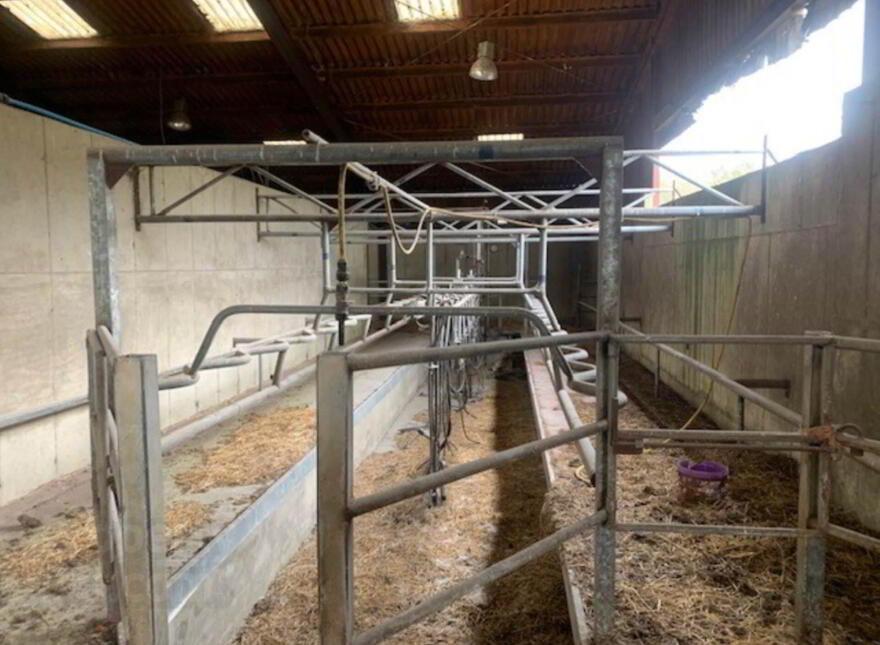 43 Ha (106. 3) Acre Dairy Farm, Bellisle, Illaunyregan, Clonlara, V94TP0E photo