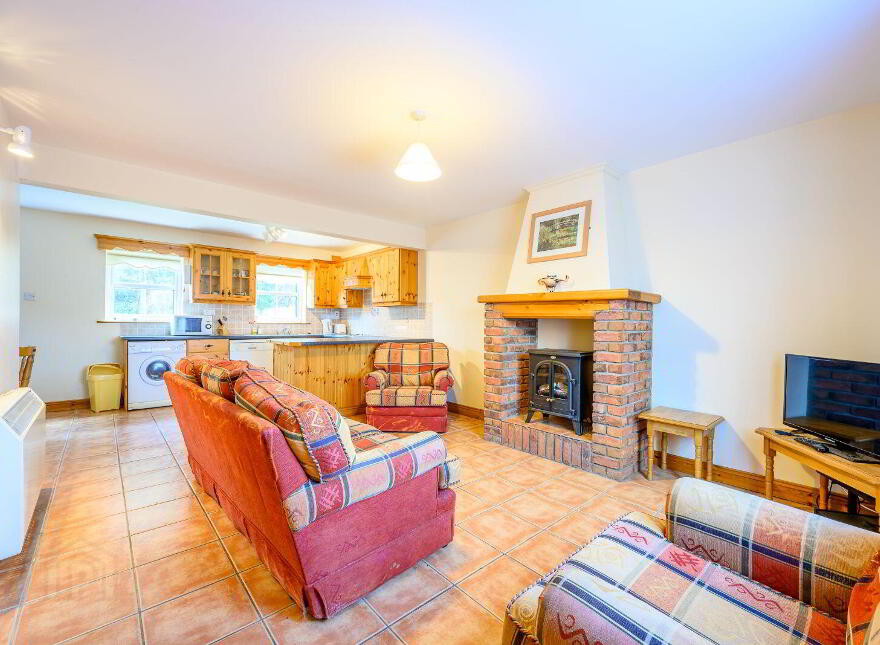 24 Dalewood, Glengarriff, P75DT26