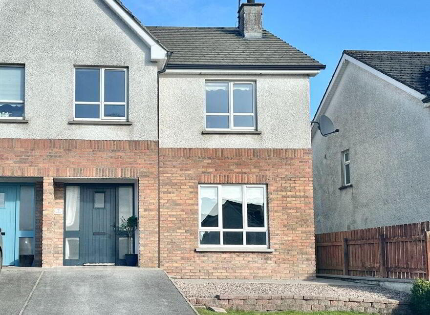 7 Ard Chluain, Roslea Road, Clones photo