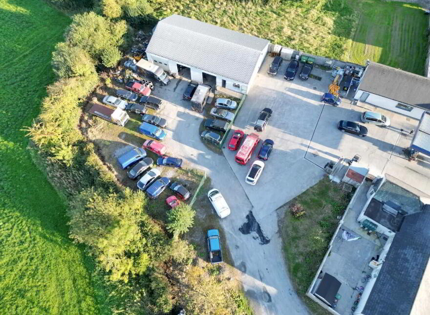 Bourke's Garage, Bailey Street, Killenaule, E41TN56