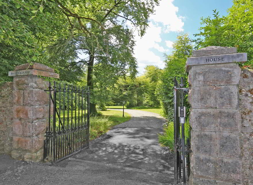 Ballynacourty House, Ballynacourty, Castleconnell