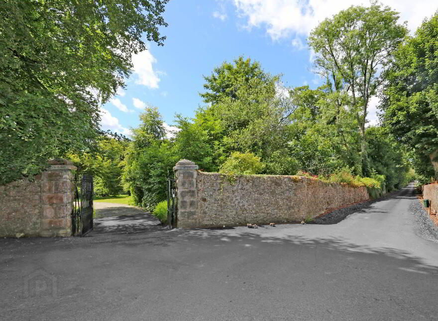 Ballynacourty House, Ballynacourty, Castleconnell