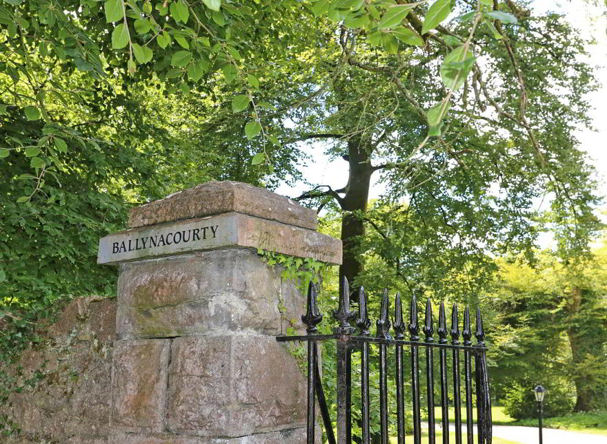 Ballynacourty House, Ballynacourty, Castleconnell