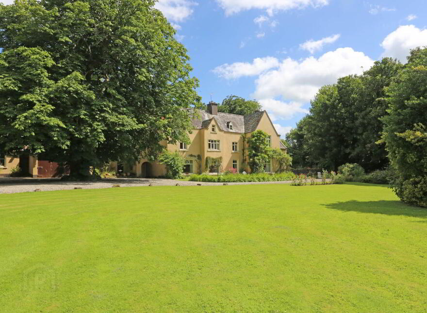 Ballynacourty House, Ballynacourty, Castleconnell
