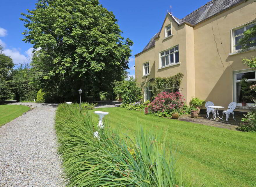 Ballynacourty House, Ballynacourty, Castleconnell