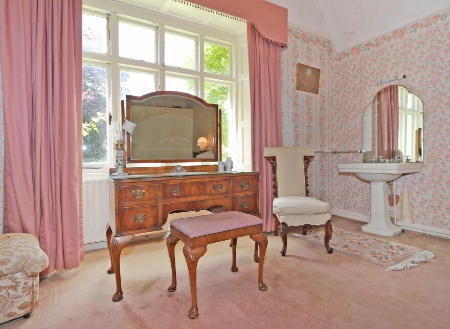 Ballynacourty House, Ballynacourty, Castleconnell