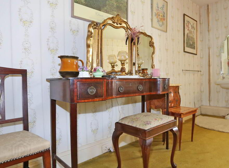 Ballynacourty House, Ballynacourty, Castleconnell