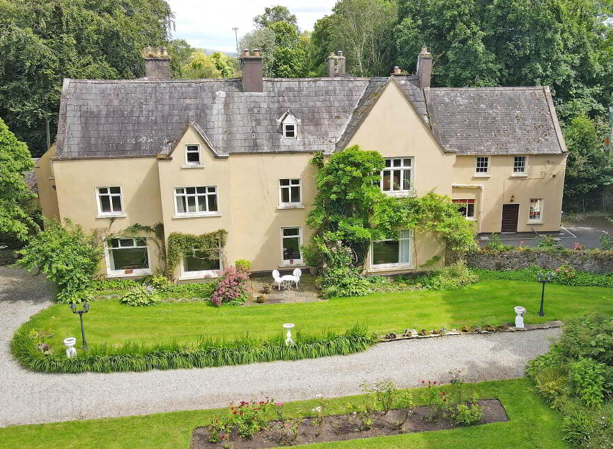 Ballynacourty House, Ballynacourty, Castleconnell