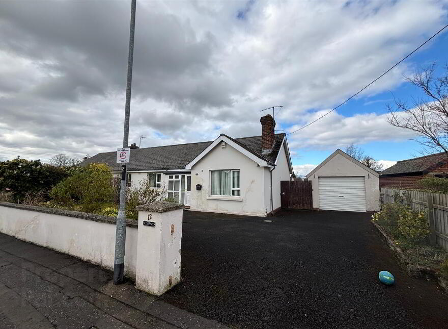 12 Bells Hill, Limavady, BT49 0DQ photo