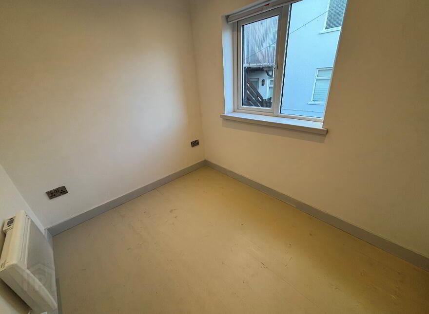 2e Harbour Place, Fisherman's Cottage, Portstewart, BT55 7AY
