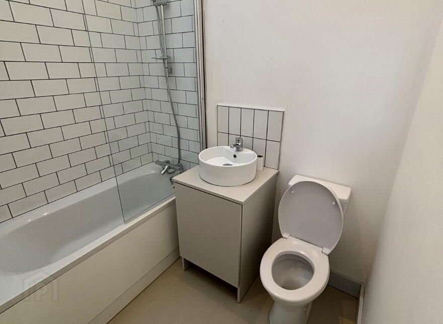 2e Harbour Place, Fisherman's Cottage, Portstewart, BT55 7AY