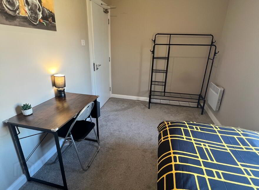 University Street, Room 7, All Bills Included, Belfast, BT7 1FZ