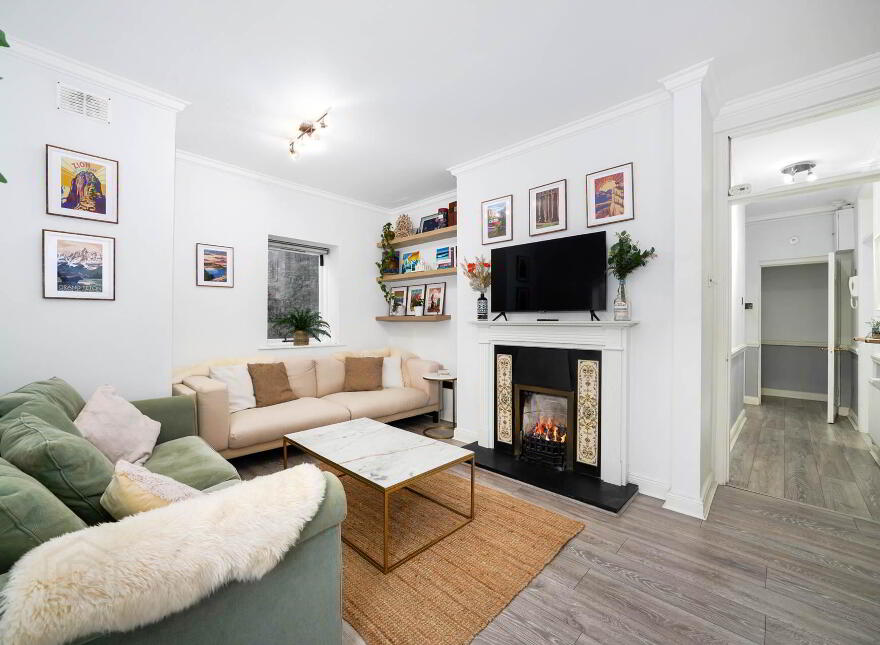 Apartment 1 Pembroke Manor, Pembroke Road, Ballsbridge, Dublin, D04AE22