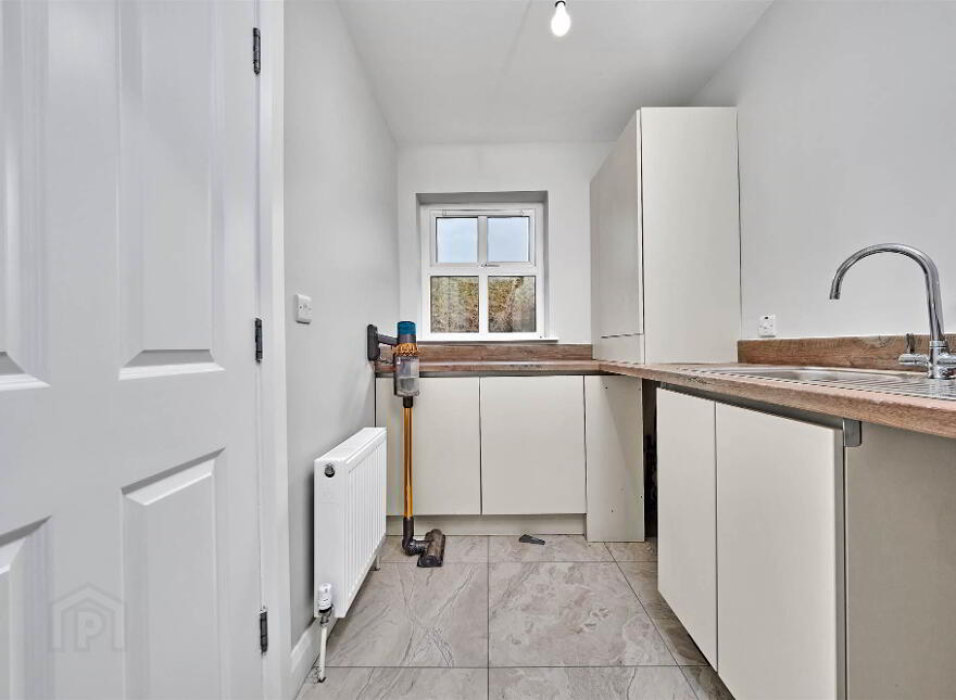 19 West Strand Drive, Portrush, BT56 8FR