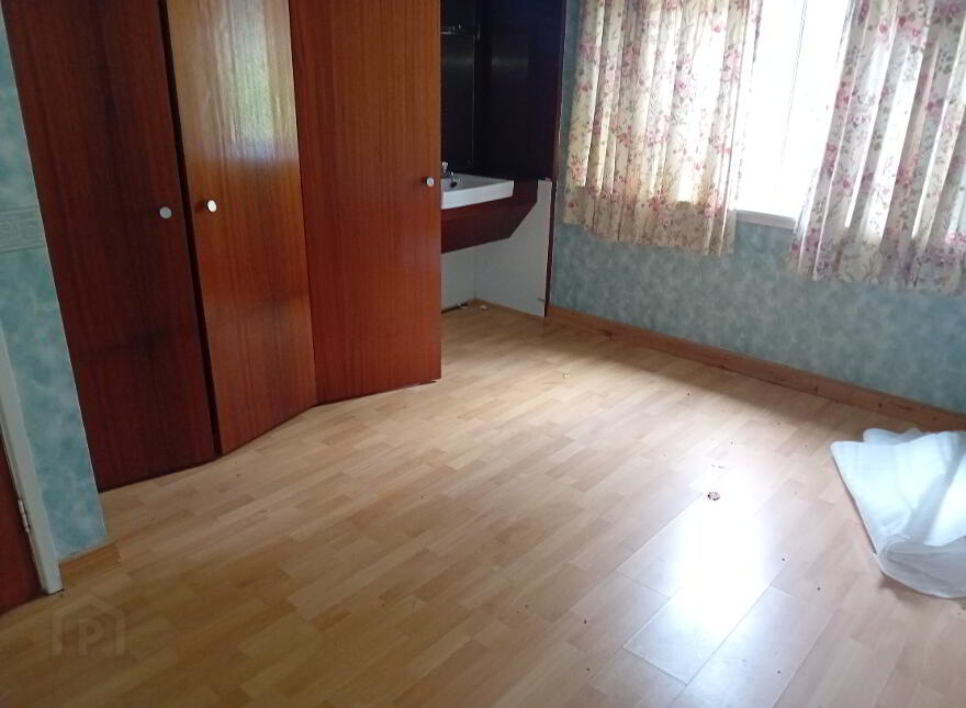 10 Knocks RD, Lisnaskea, BT92 0JA