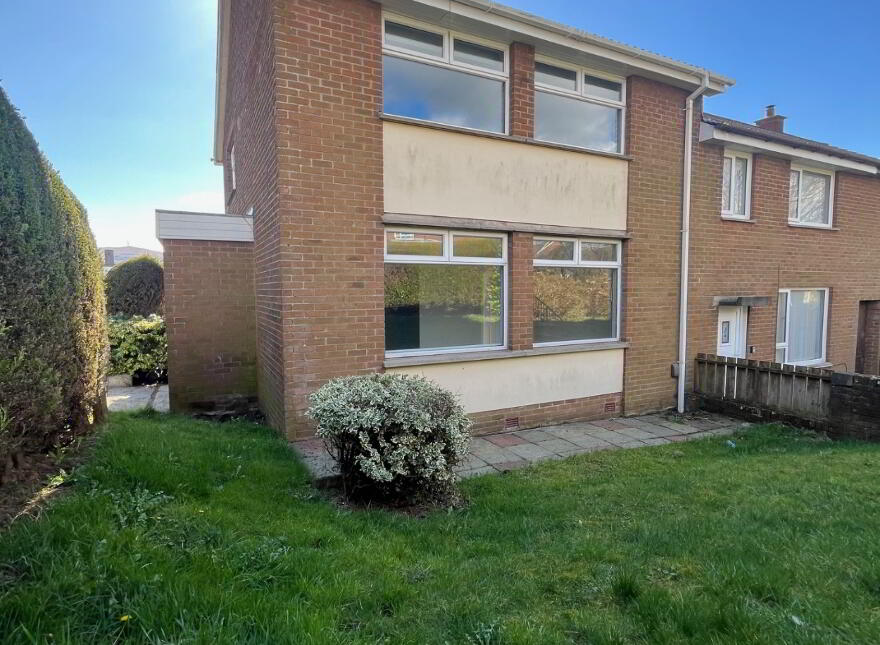 2 Glenvarna Walk, Newtownabbey, BT36 5JE photo