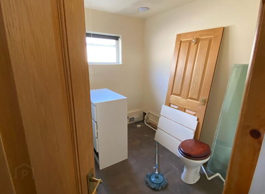 Unit B, 26 Railway Street, Lisburn, BT28 1XG