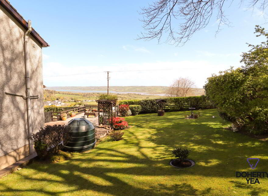 6 Churchlands Grove, Ballycarry, Carrickfergus, BT38 9BG