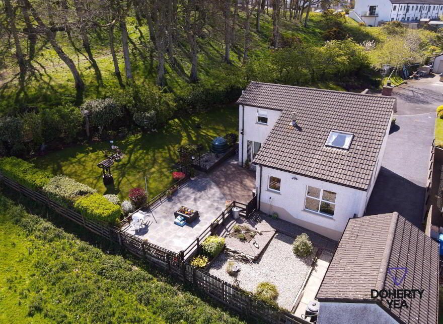 6 Churchlands Grove, Ballycarry, Carrickfergus, BT38 9BG