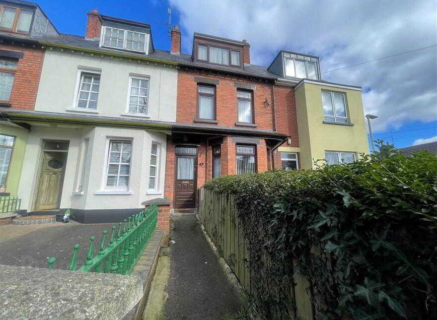 6 St James's Road, Belfast, BT12 6EA photo