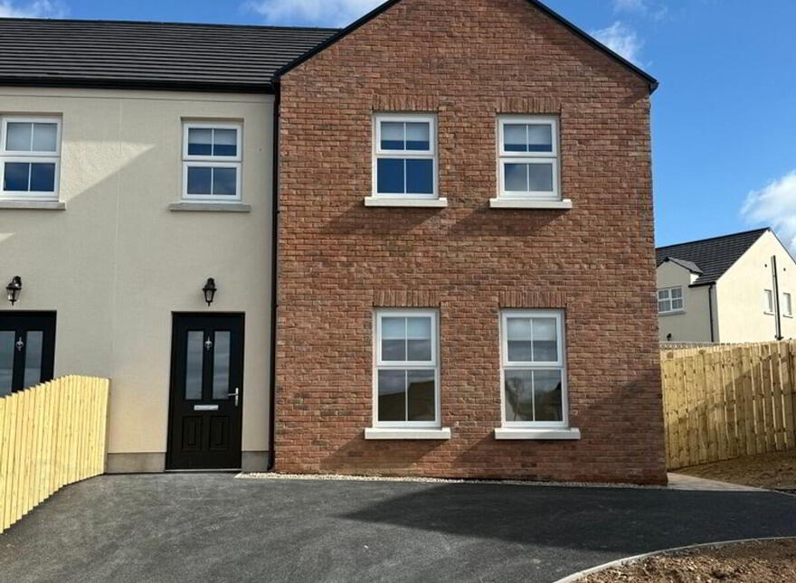 30 Roxborough Manor, Moy, Dungannon, BT71 7FQ photo