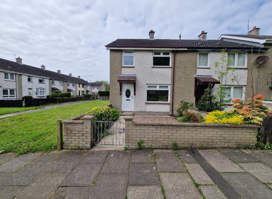 18 Tobergill Gardens, Antrim, BT41 1AW photo