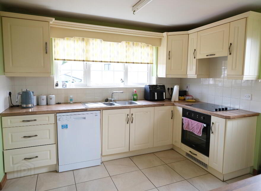 1 Mill Hill Road, Newtownbutler, BT92 8GN