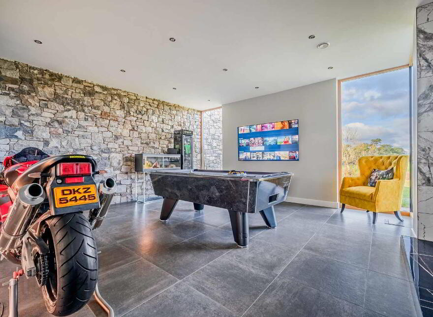 Carnaughliss House, 23 Carn Road, Off Seven Mile Straight, Crumlin, BT29 4UQ