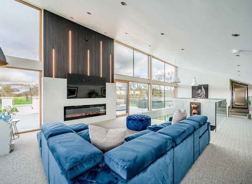 Carnaughliss House, 23 Carn Road, Off Seven Mile Straight, Crumlin, BT29 4UQ