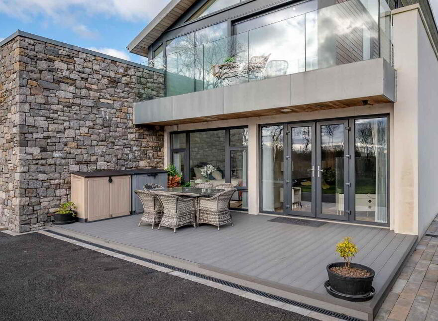 Carnaughliss House, 23 Carn Road, Off Seven Mile Straight, Crumlin, BT29 4UQ