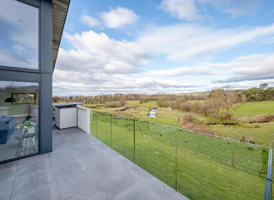 Carnaughliss House, 23 Carn Road, Off Seven Mile Straight, Crumlin, BT29 4UQ