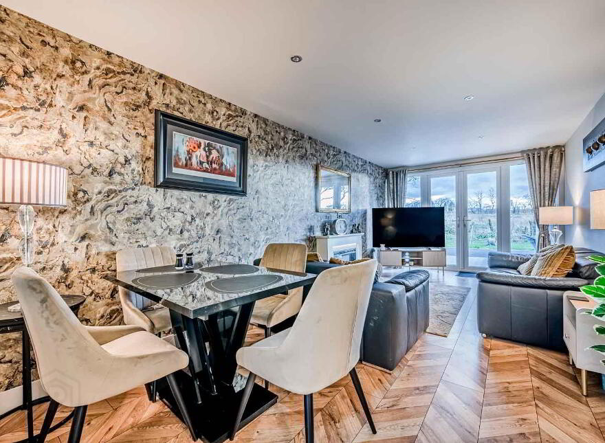 Carnaughliss House, 23 Carn Road, Off Seven Mile Straight, Crumlin, BT29 4UQ