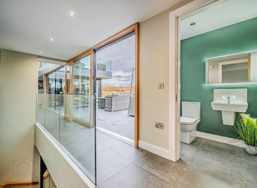 Carnaughliss House, 23 Carn Road, Off Seven Mile Straight, Crumlin, BT29 4UQ