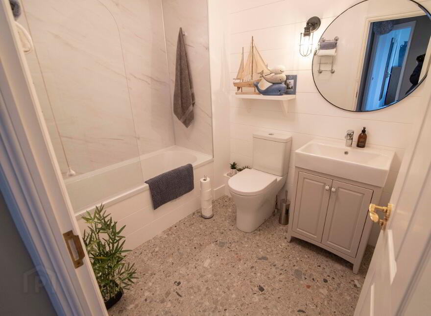 26 Old Castle Court, Portrush, BT56 8GR
