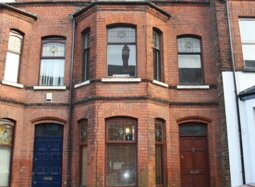 39 Elaine Street, Belfast, BT9 5AR photo