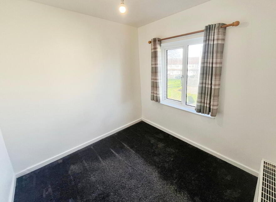 3 Belvoir Crescent, Lisburn, BT28 1UA