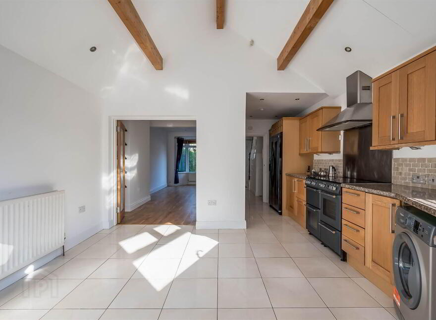 96 North Road, Ballyhackamore, Belfast, BT4 3DJ