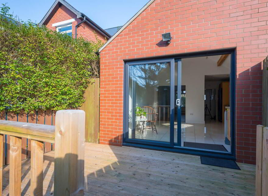 96 North Road, Ballyhackamore, Belfast, BT4 3DJ