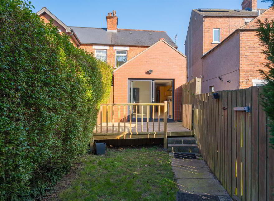 96 North Road, Ballyhackamore, Belfast, BT4 3DJ