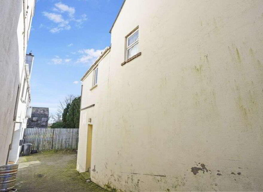 Main Street, Kingscourt, A82DD79