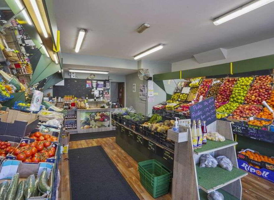 Main Street, Kingscourt, A82DD79