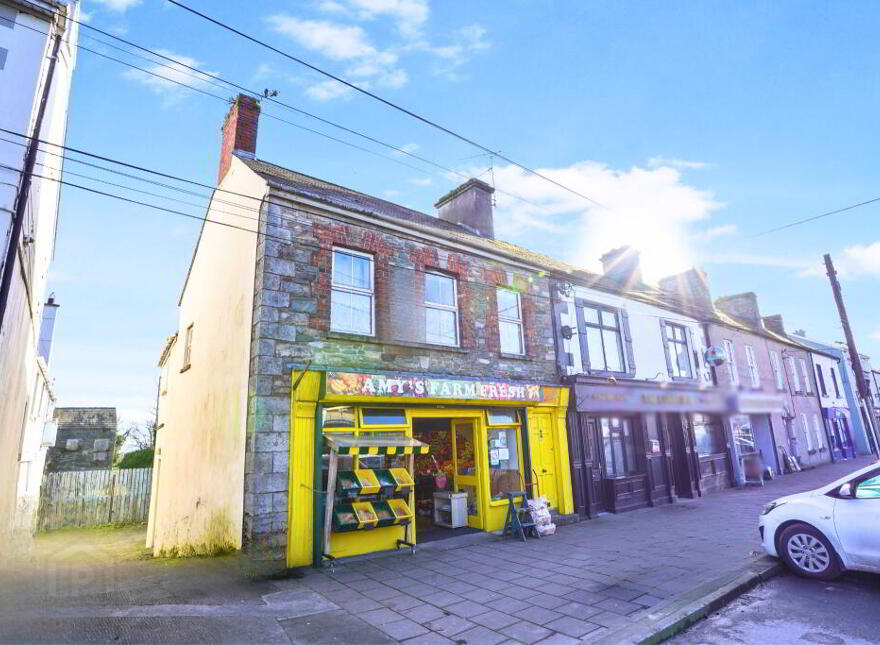 Main Street, Kingscourt, A82DD79