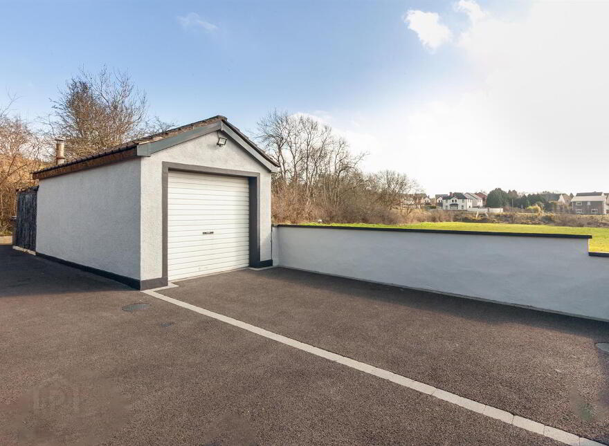 131 Ballyrobert Road, Ballyclare, BT39 9RT