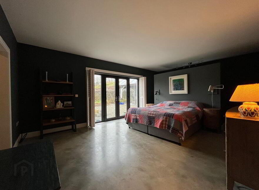 Colla Road, Schull, West, P81WV60